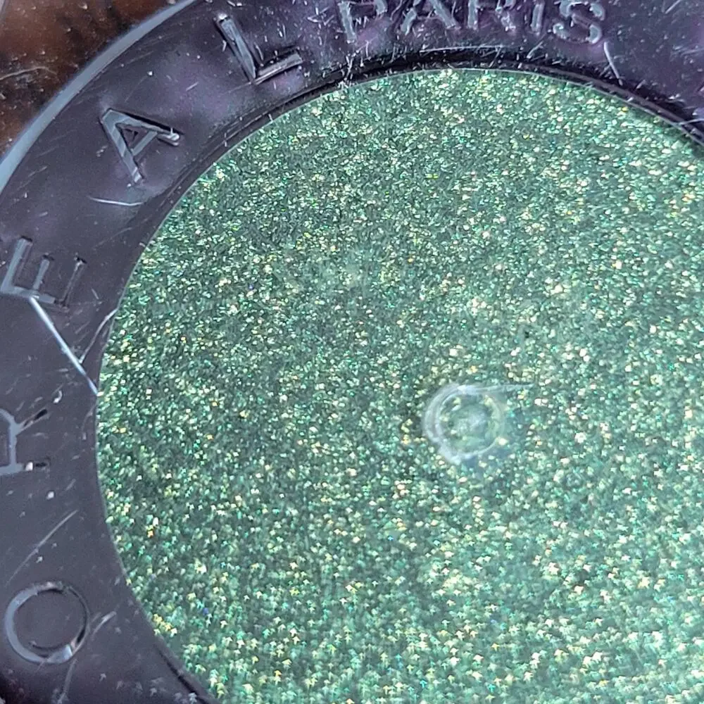 L'Oréal Paris Infallible 24HR Eye Shadow 335 GOLDEN EMERALD 0.12 oz✨️NEW✨️